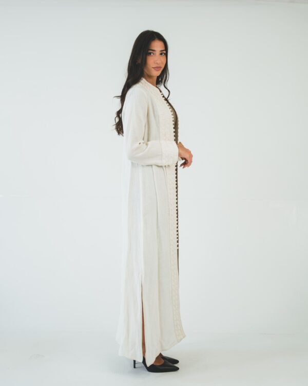 ⁦One-piece open caftan (kimono top, off-white)⁩ - الصورة ⁦2⁩
