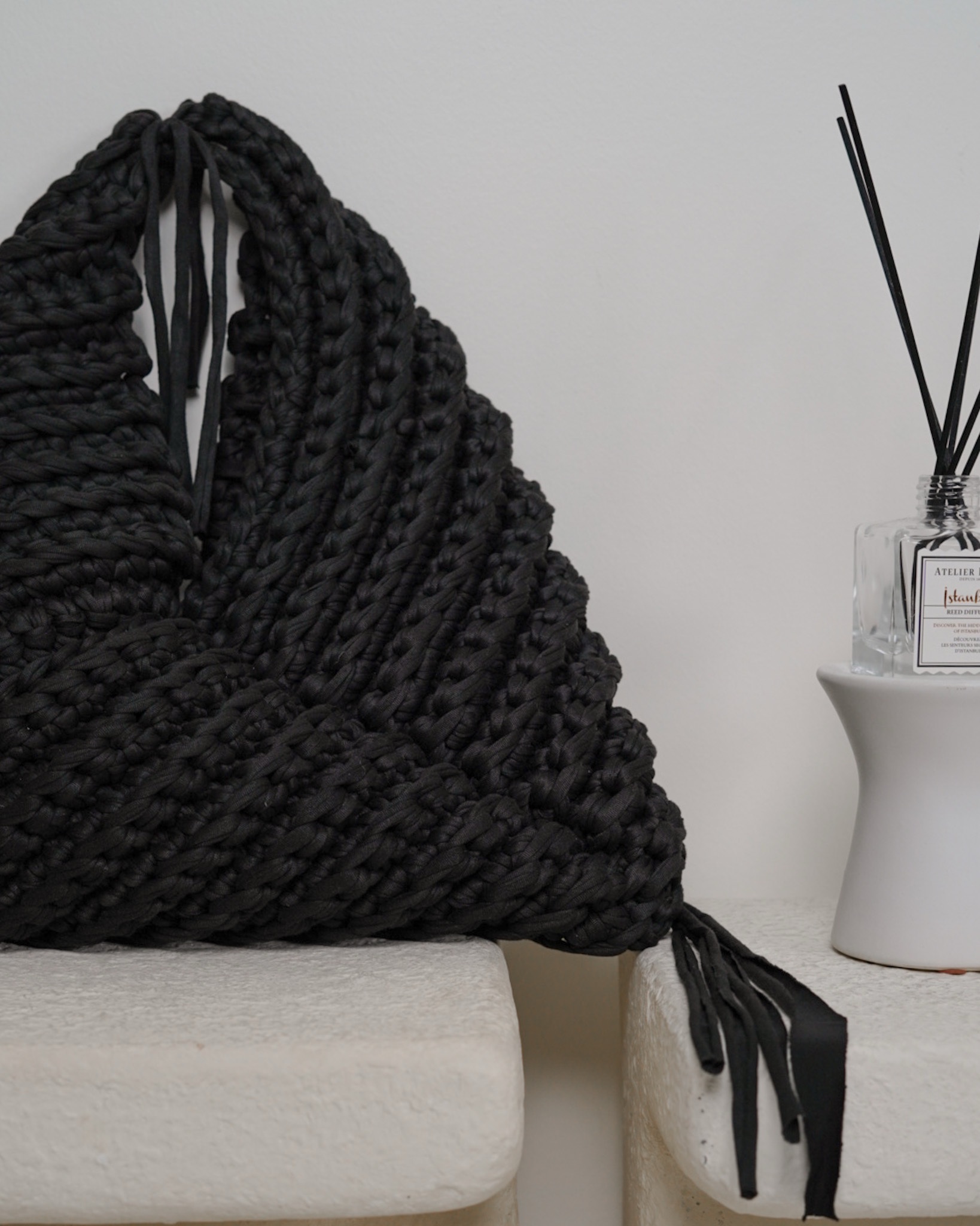 Triangle Crochet Bag – Black
